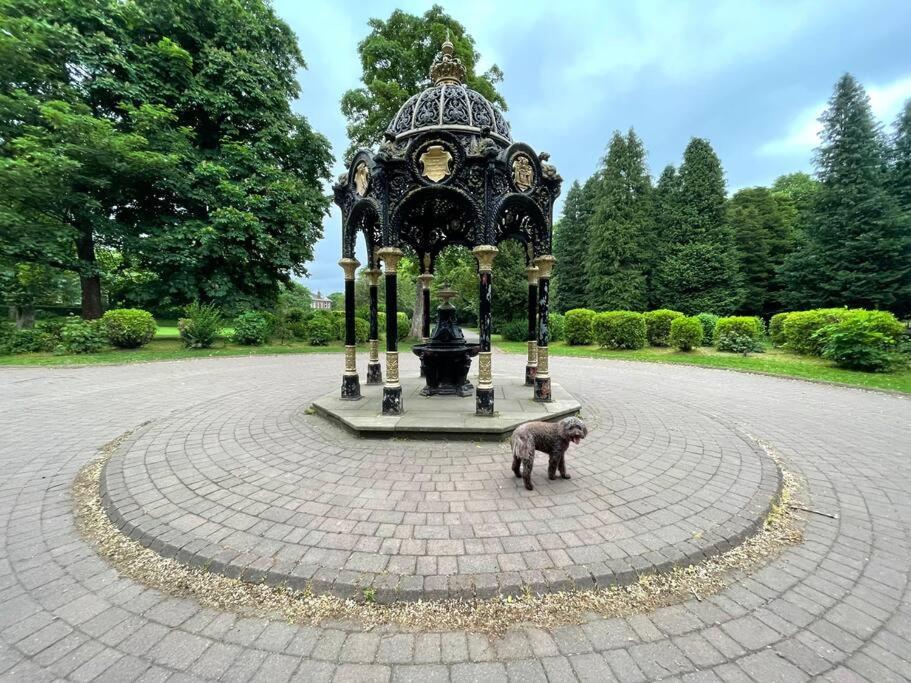 Traditional Apt Close To City Centre & Hampden Glasgow Eksteriør bilde